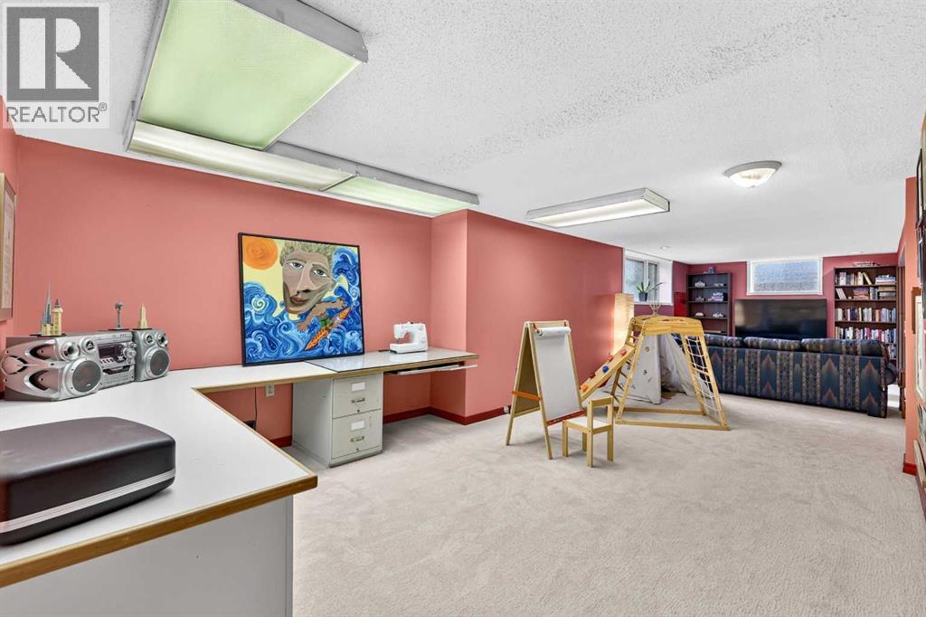 4911 43 Street SW, Calgary, Alberta  T3E 3R2 - Photo 33 - A2322262