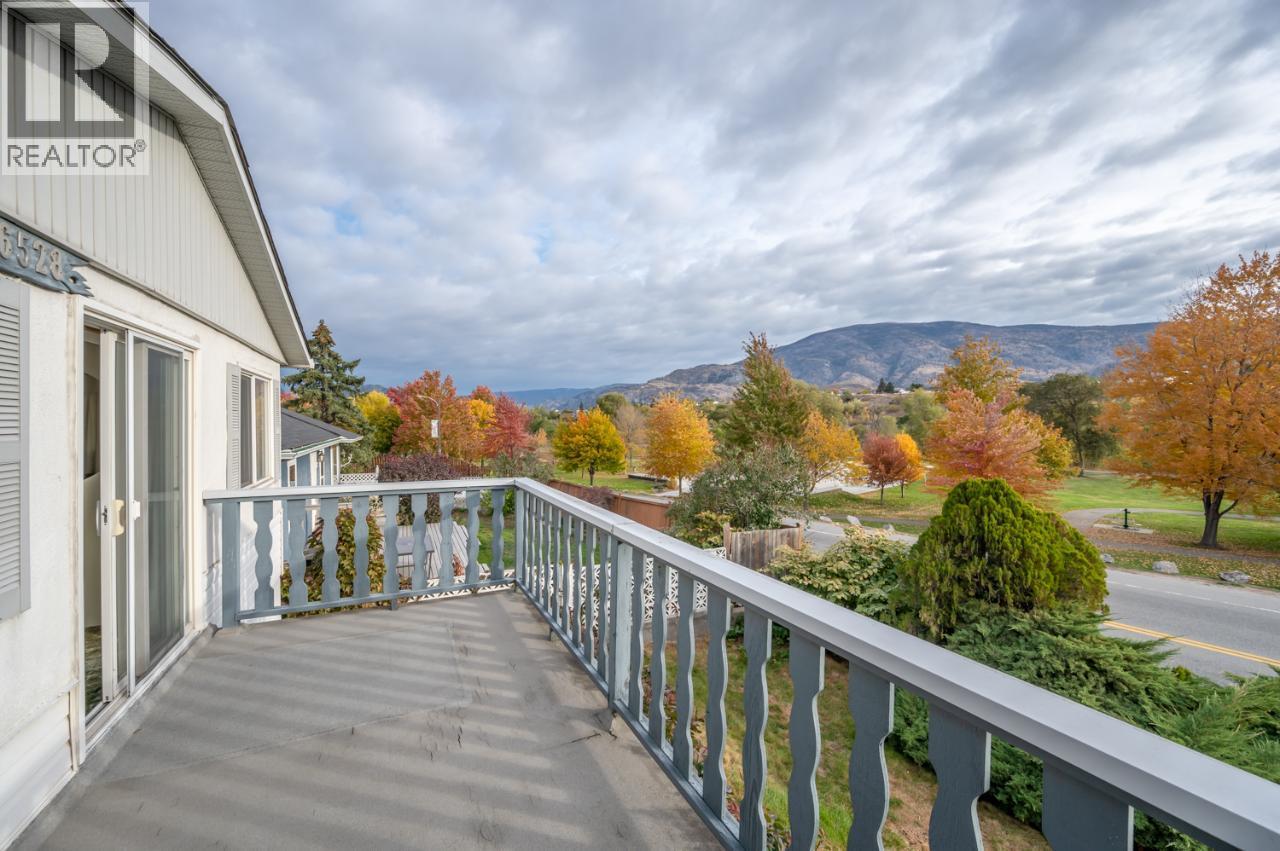 6528 Main Street, Oliver, British Columbia  V0H 1T0 - Photo 42 - 10391565