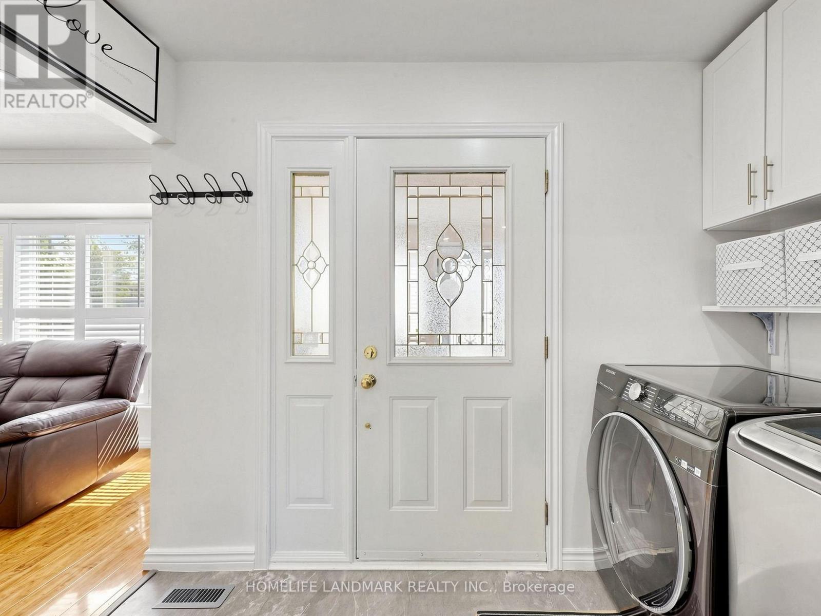 42 Glenmore Crescent, Brampton, Ontario  L6S 1H8 - Photo 12 - W13472150