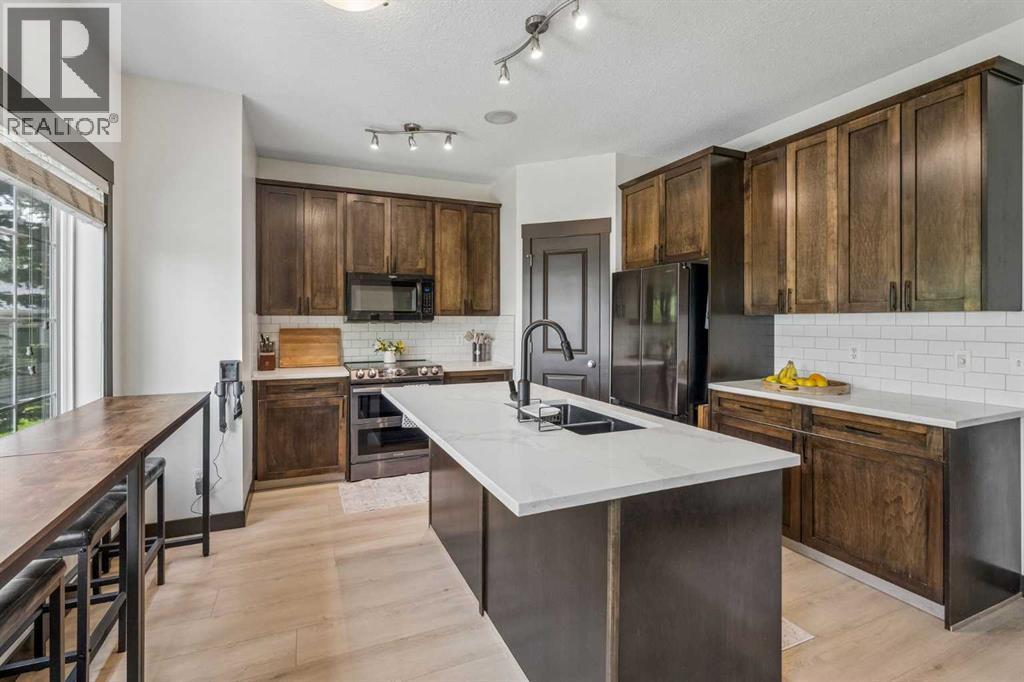 183 Rainbow Falls Drive, Chestermere, Alberta  T1X 0A7 - Photo 9 - A2318949