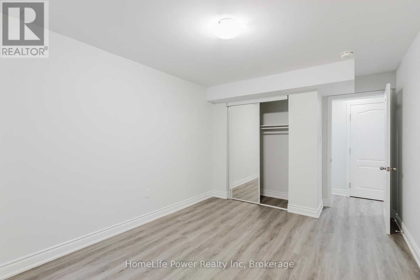 470 Blair Creek Drive, Kitchener, Ontario  N2P 2X6 - Photo 49 - X13472206