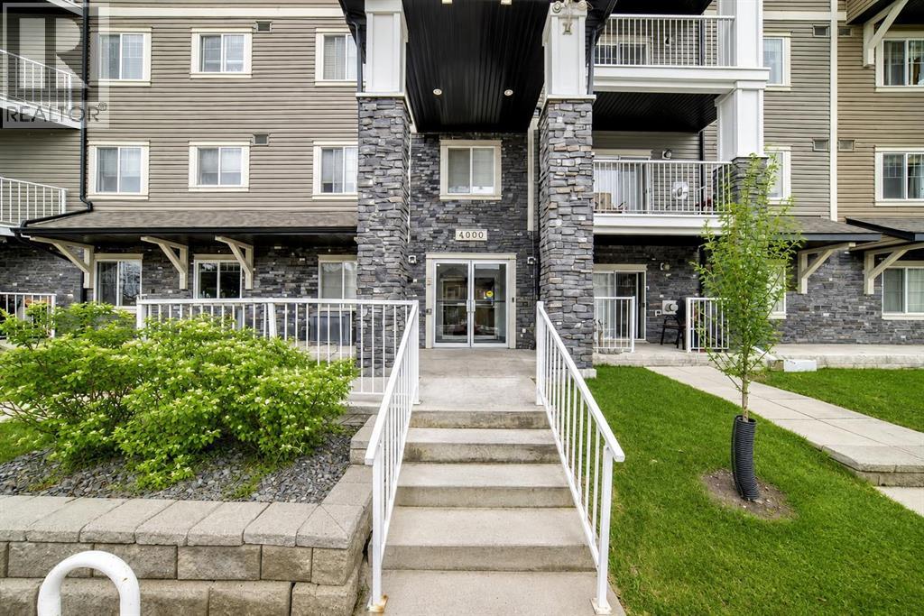 4305, 115 Prestwick Villas SE, Calgary, Alberta  T2Z 0N1 - Photo 2 - A2300640