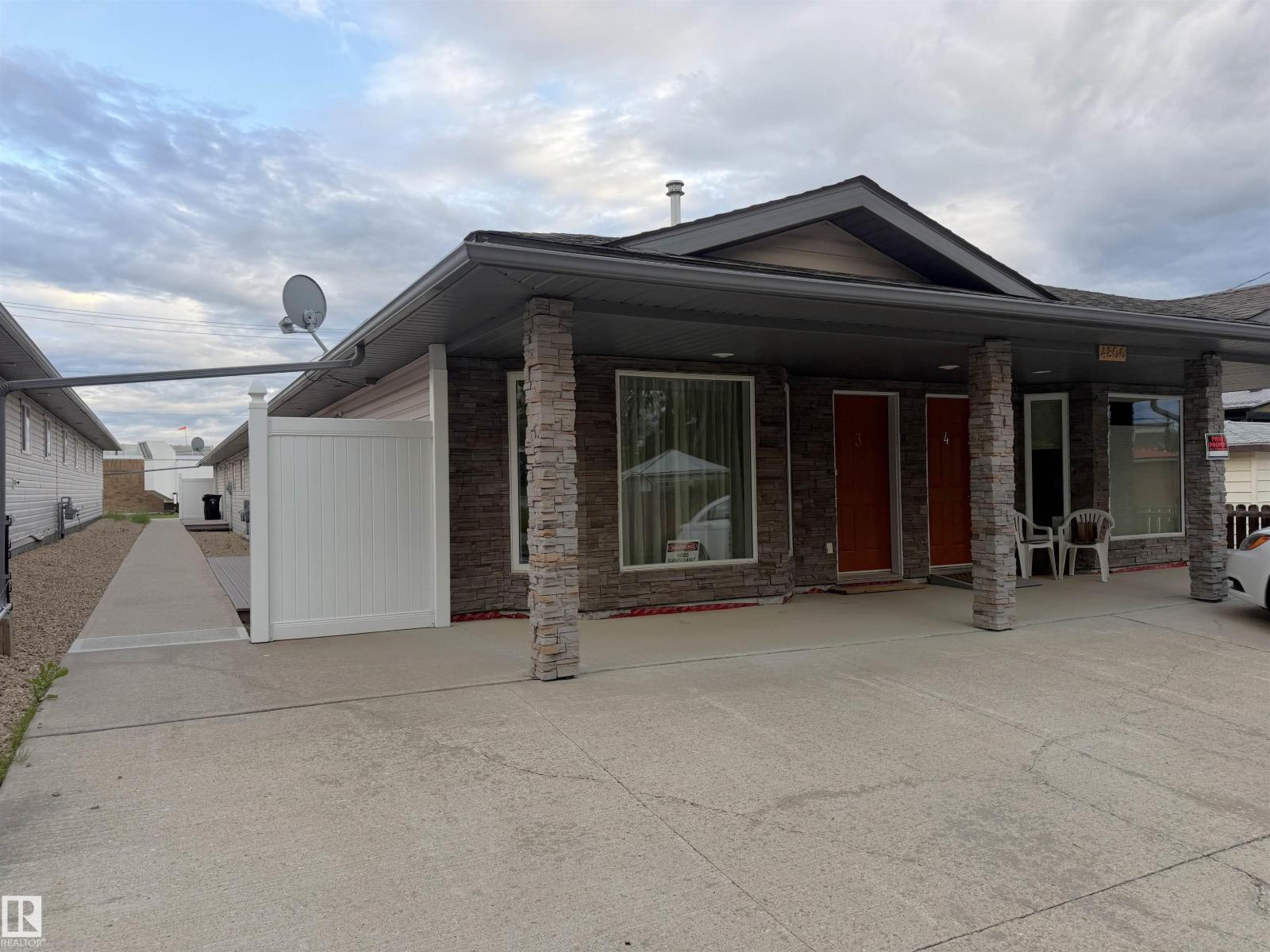 #3 4806 51 AV, Barrhead, Alberta