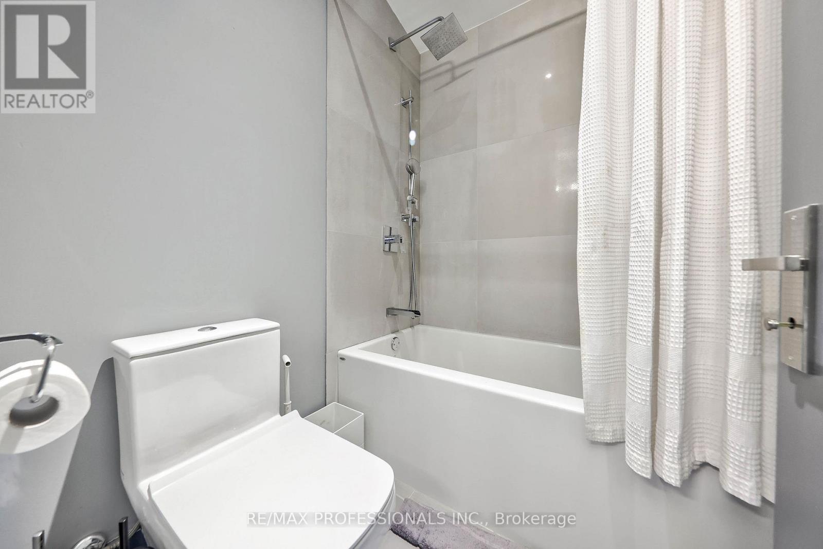 29 Avon Park, Toronto, Ontario  M8Z 3X4 - Photo 37 - W13472178