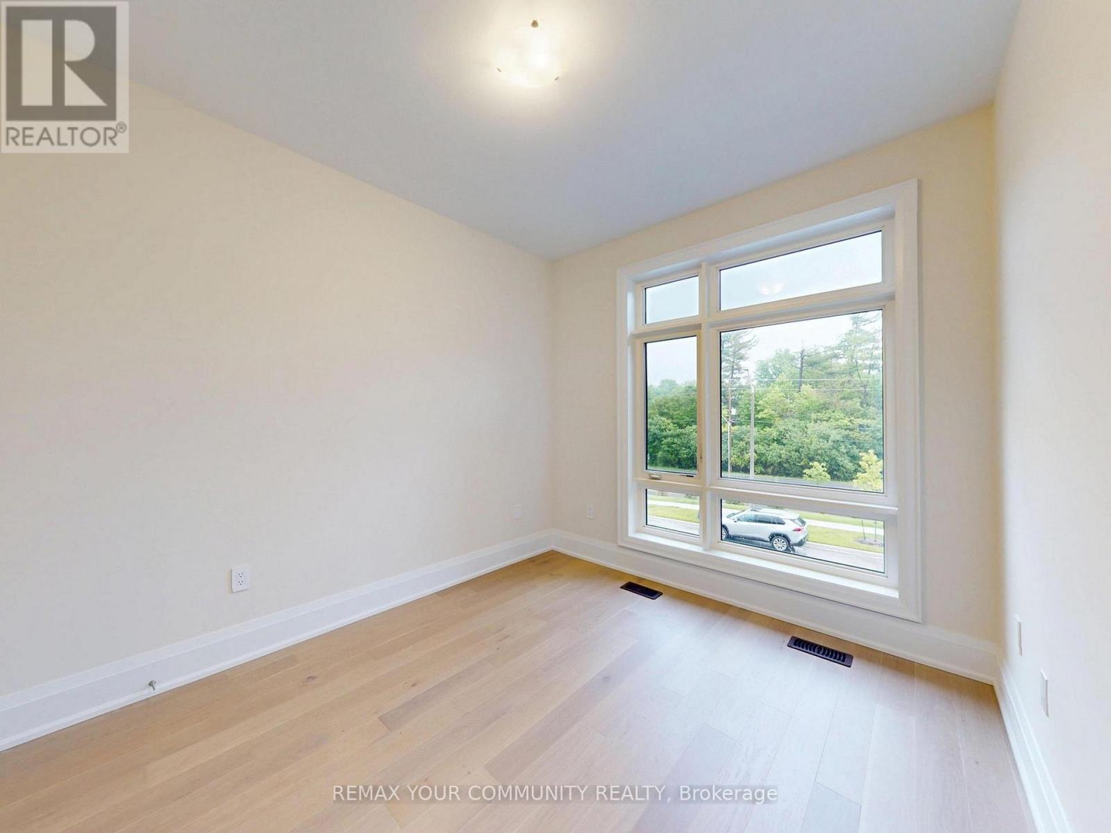 43 Schmeltzer Crescent, Richmond Hill, Ontario  L4E 1K9 - Photo 13 - N13471318