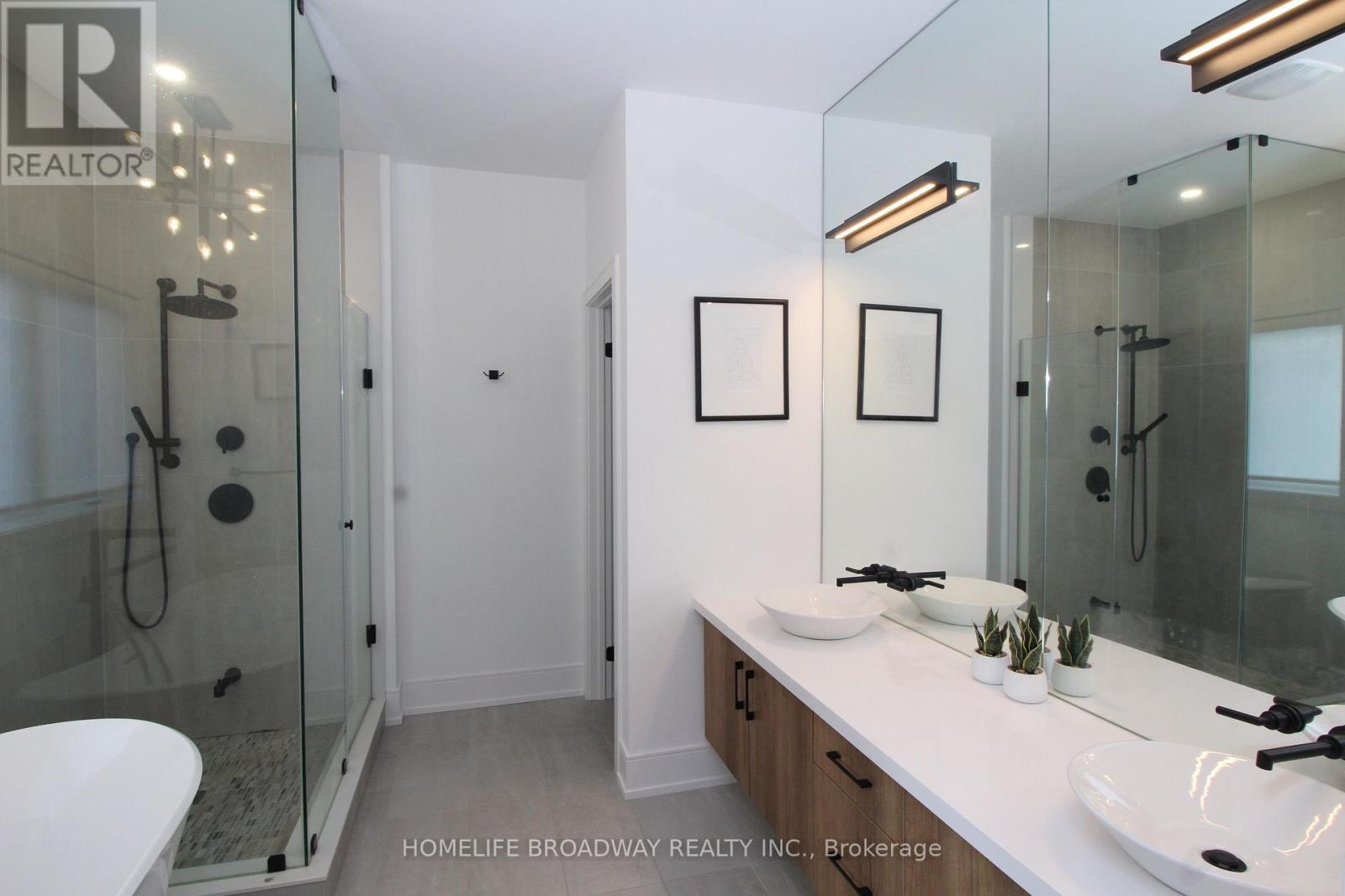 32 Mckean Drive, Whitchurch-Stouffville, Ontario  L4A 0R7 - Photo 27 - N13472224