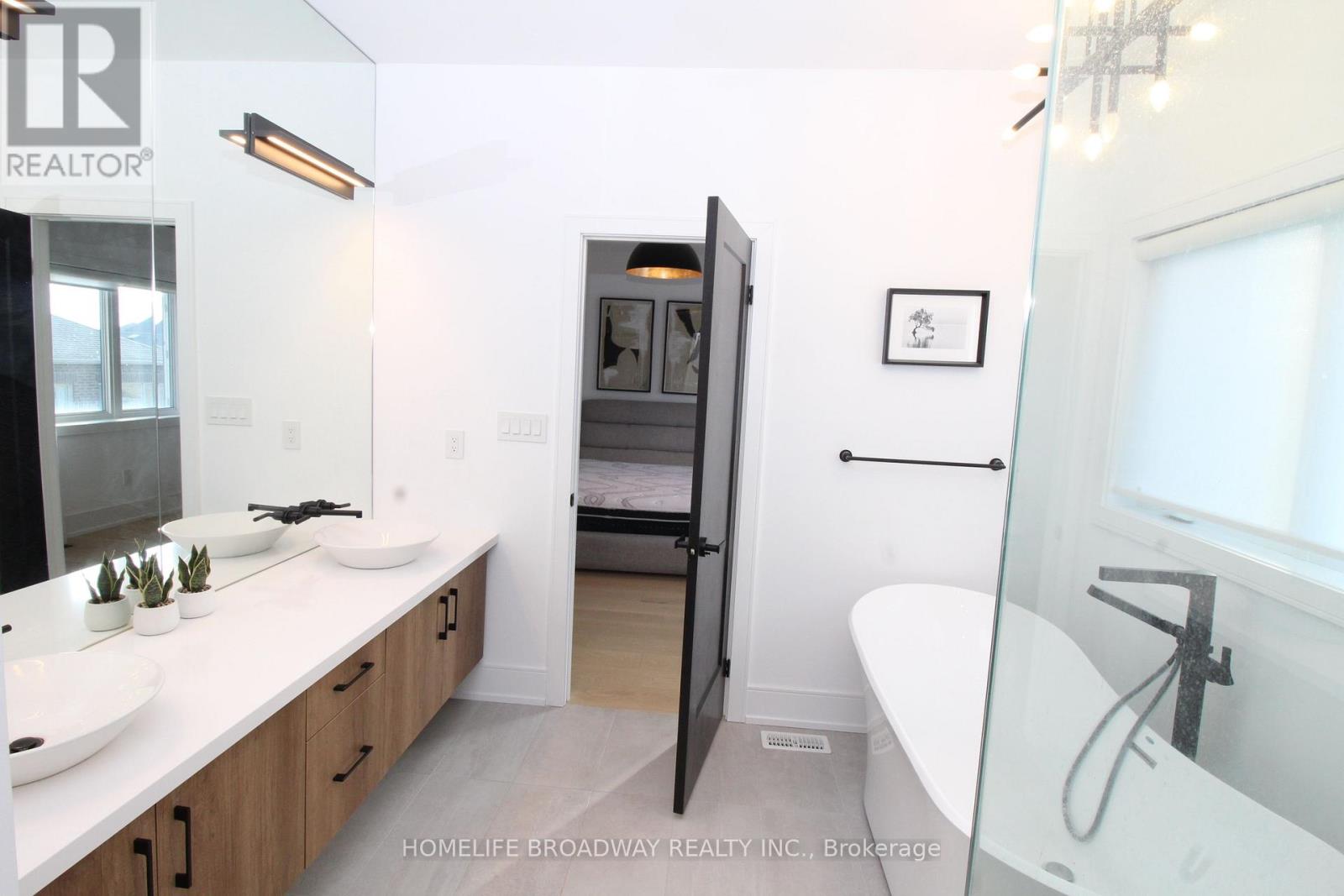 32 Mckean Drive, Whitchurch-Stouffville, Ontario  L4A 0R7 - Photo 28 - N13472224