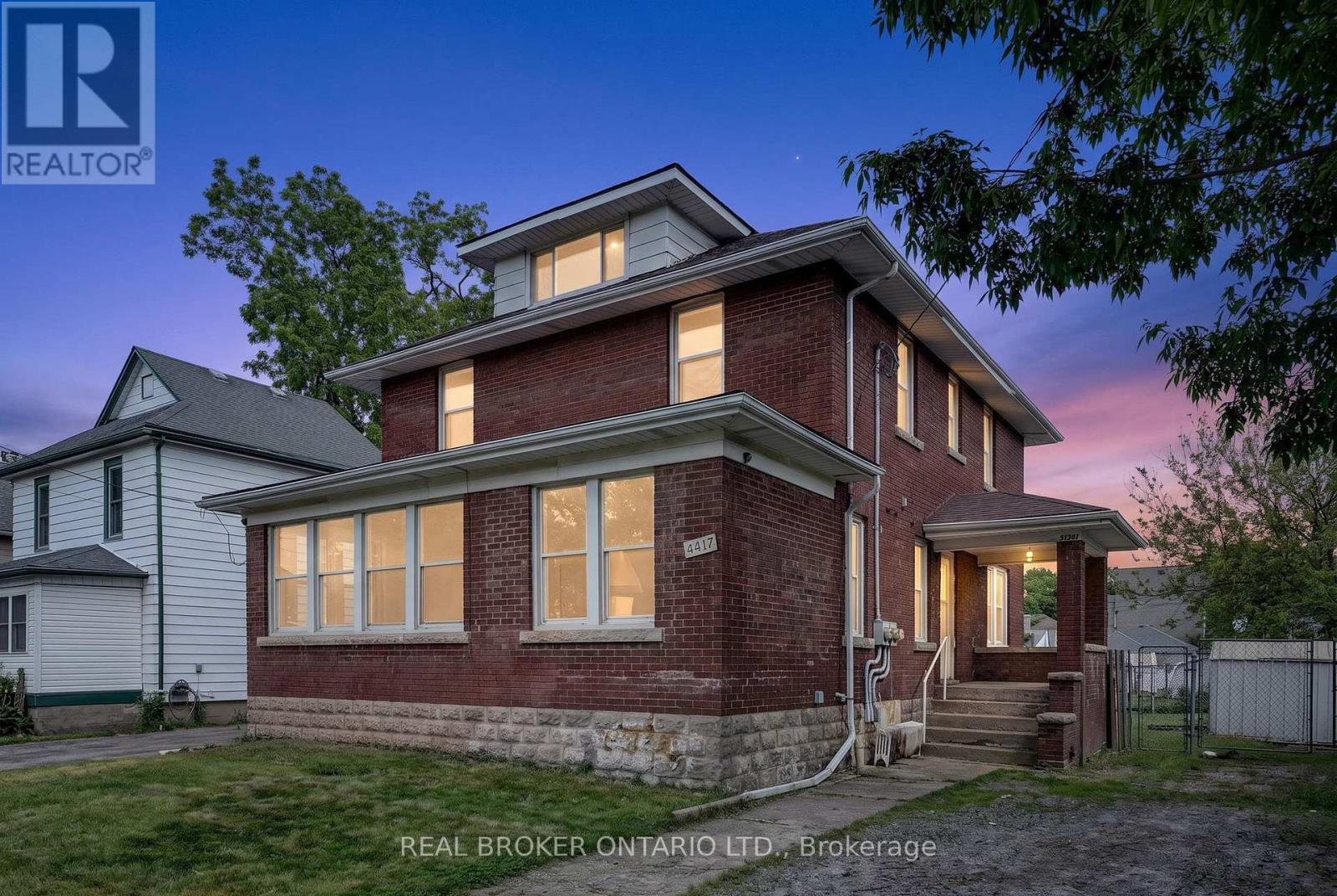 4417-A ELLIS STREET, Niagara Falls, Ontario