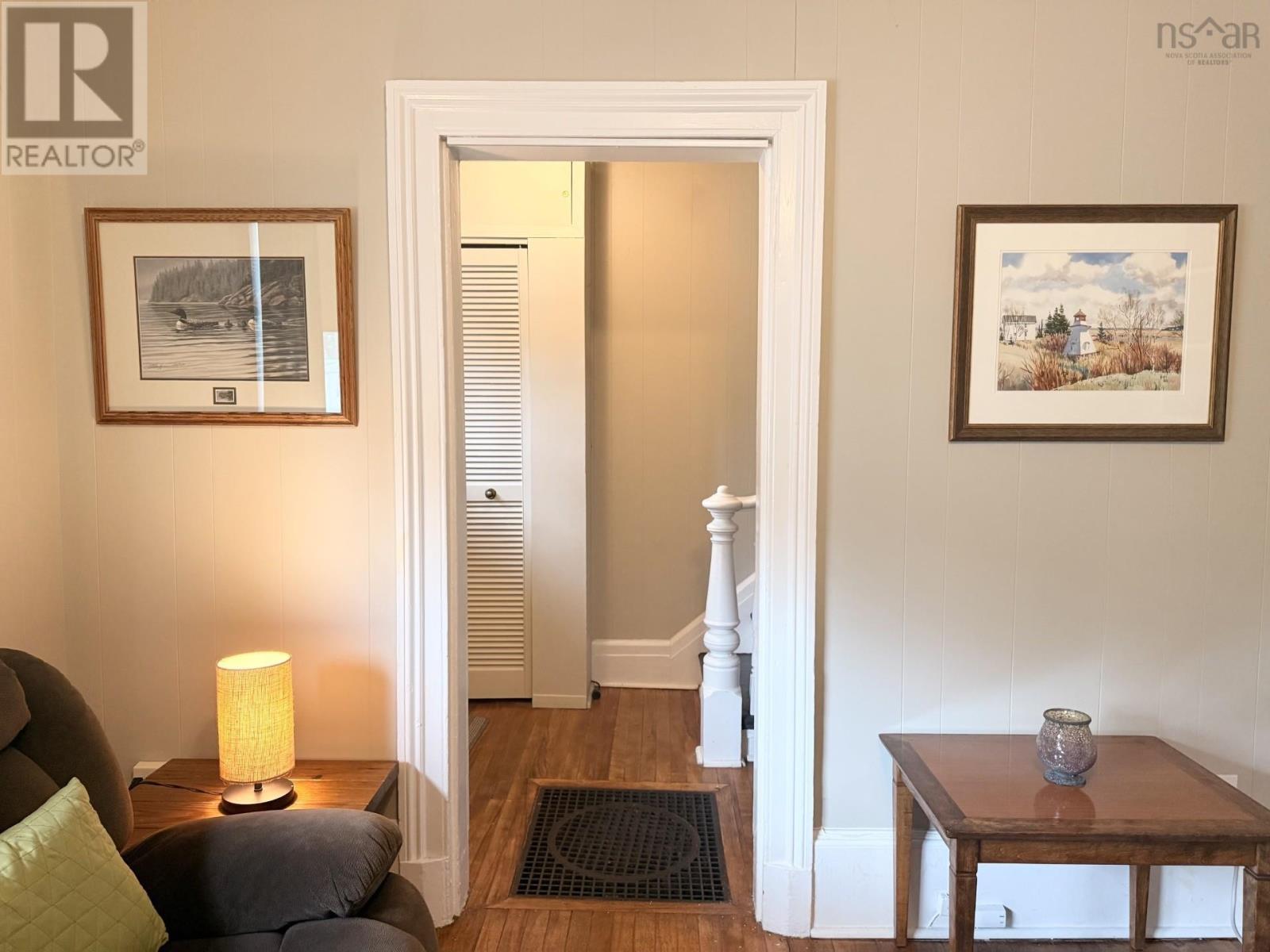 14/16 Maynard Street, Dartmouth, Nova Scotia  B2Y 1V9 - Photo 4 - 202614748