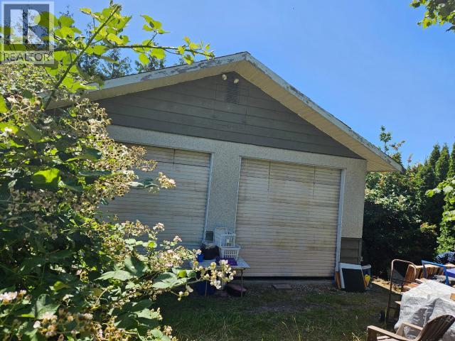 3949 Gordon Ave, Powell River, British Columbia  V8A 2T8 - Photo 8 - 20011