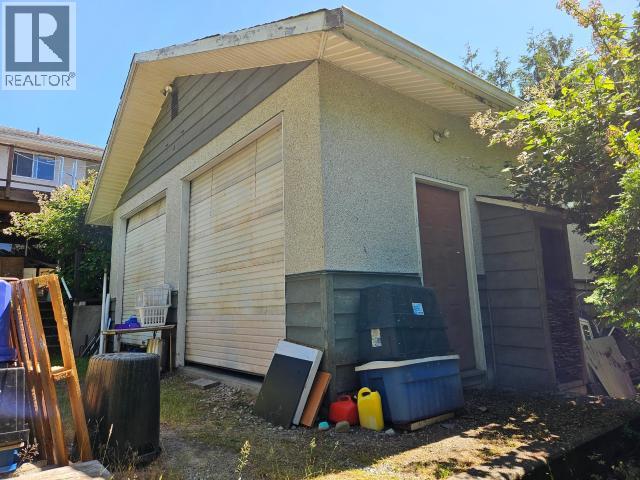 3949 Gordon Ave, Powell River, British Columbia  V8A 2T8 - Photo 7 - 20011