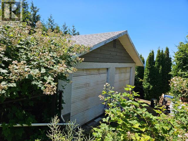 3949 Gordon Ave, Powell River, British Columbia  V8A 2T8 - Photo 6 - 20011