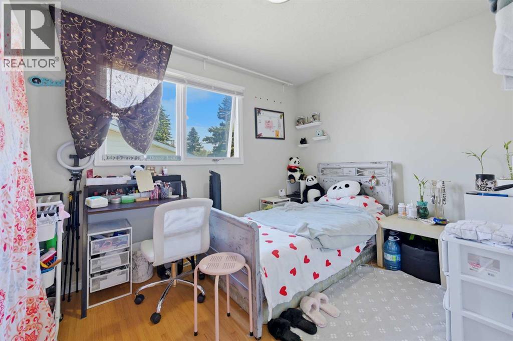 6208 37 Street SW, Calgary, Alberta  T3E 5M8 - Photo 15 - A2322498