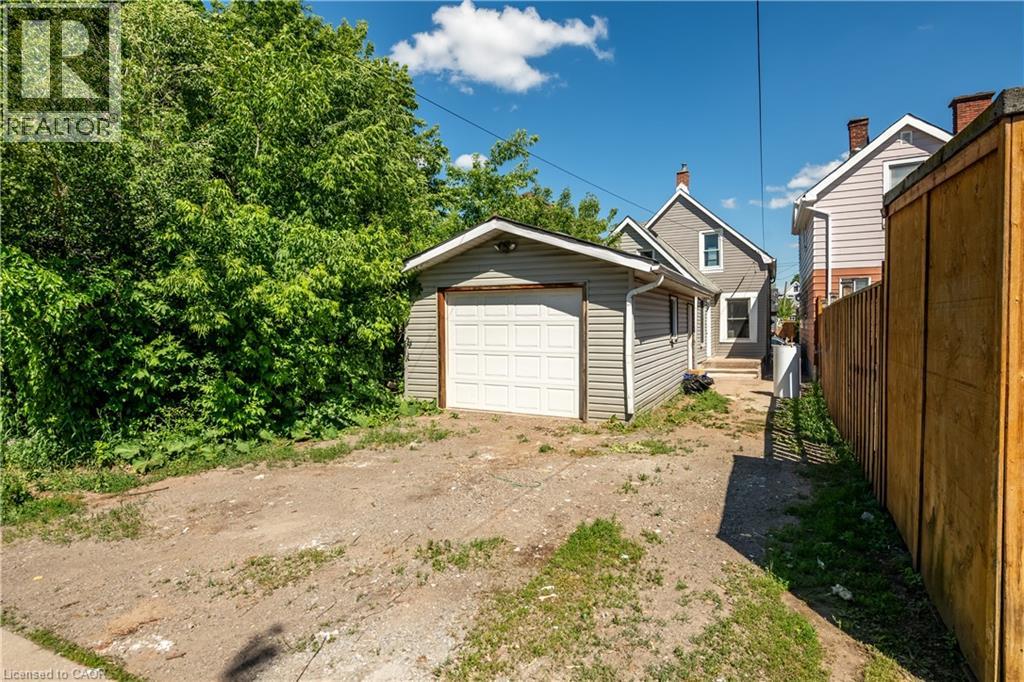 213 Rosslyn Avenue N, Hamilton, Ontario  L8L 7P8 - Photo 25 - 40839777