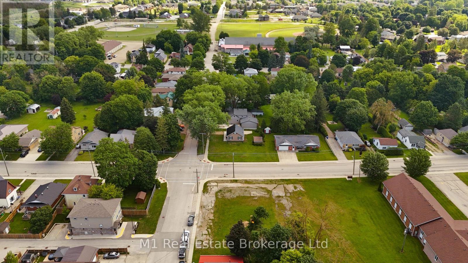 204 King Street E, Wellington North (Mount Forest), Ontario  N0G 2L2 - Photo 37 - X13472268