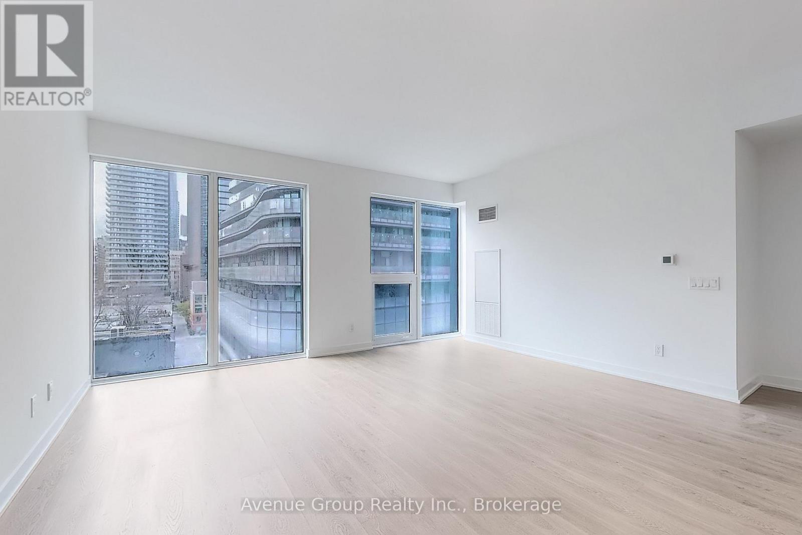 708 - 8 Wellesley Street W, Toronto, Ontario  M4Y 0J5 - Photo 12 - C13472244