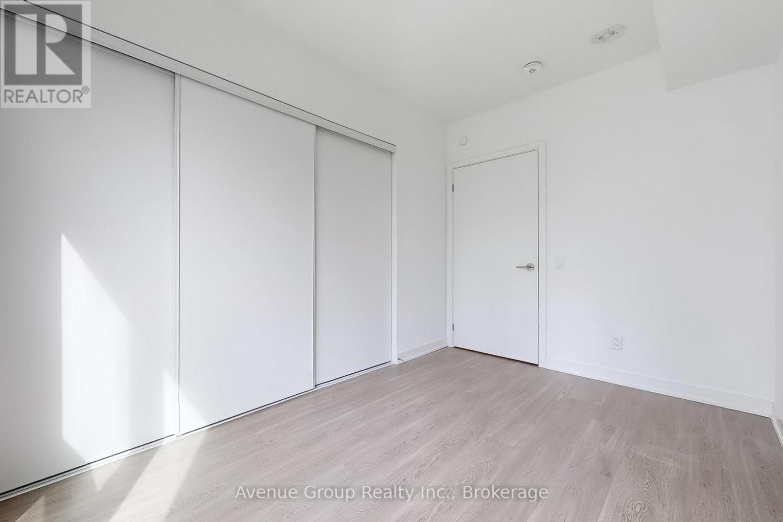 708 - 8 Wellesley Street W, Toronto, Ontario  M4Y 0J5 - Photo 28 - C13472244