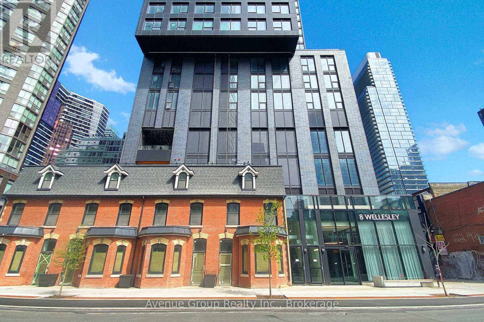 708 - 8 Wellesley Street W, Toronto, Ontario  M4Y 0J5 - Photo 3 - C13472244