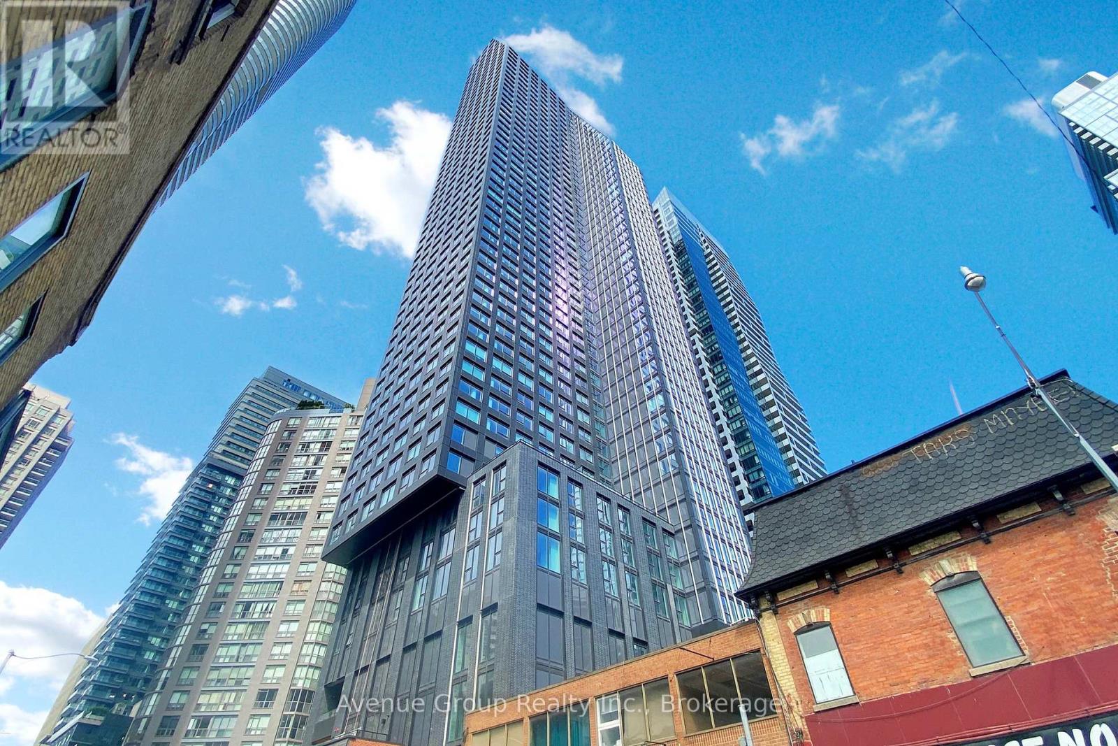 708 - 8 Wellesley Street W, Toronto, Ontario  M4Y 0J5 - Photo 6 - C13472244