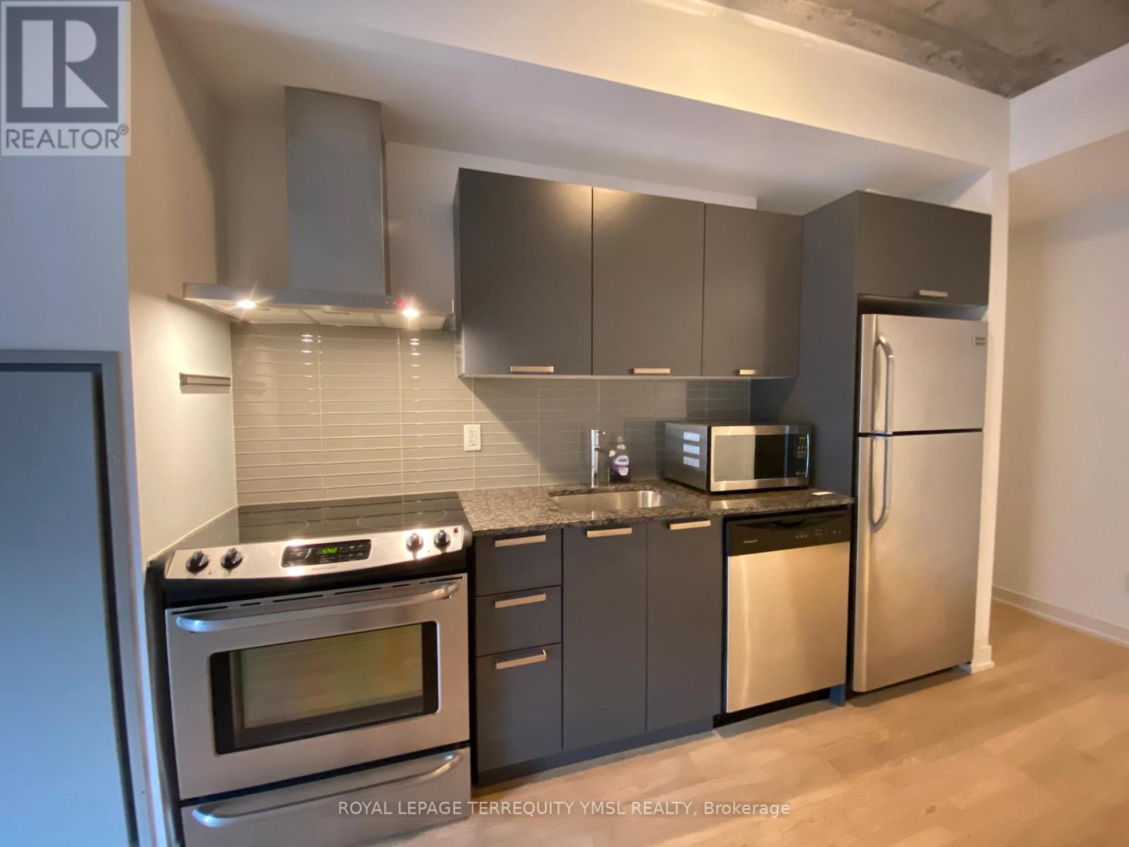 202 - 650 King Street W, Toronto, Ontario  M5V 0H6 - Photo 6 - C13472252
