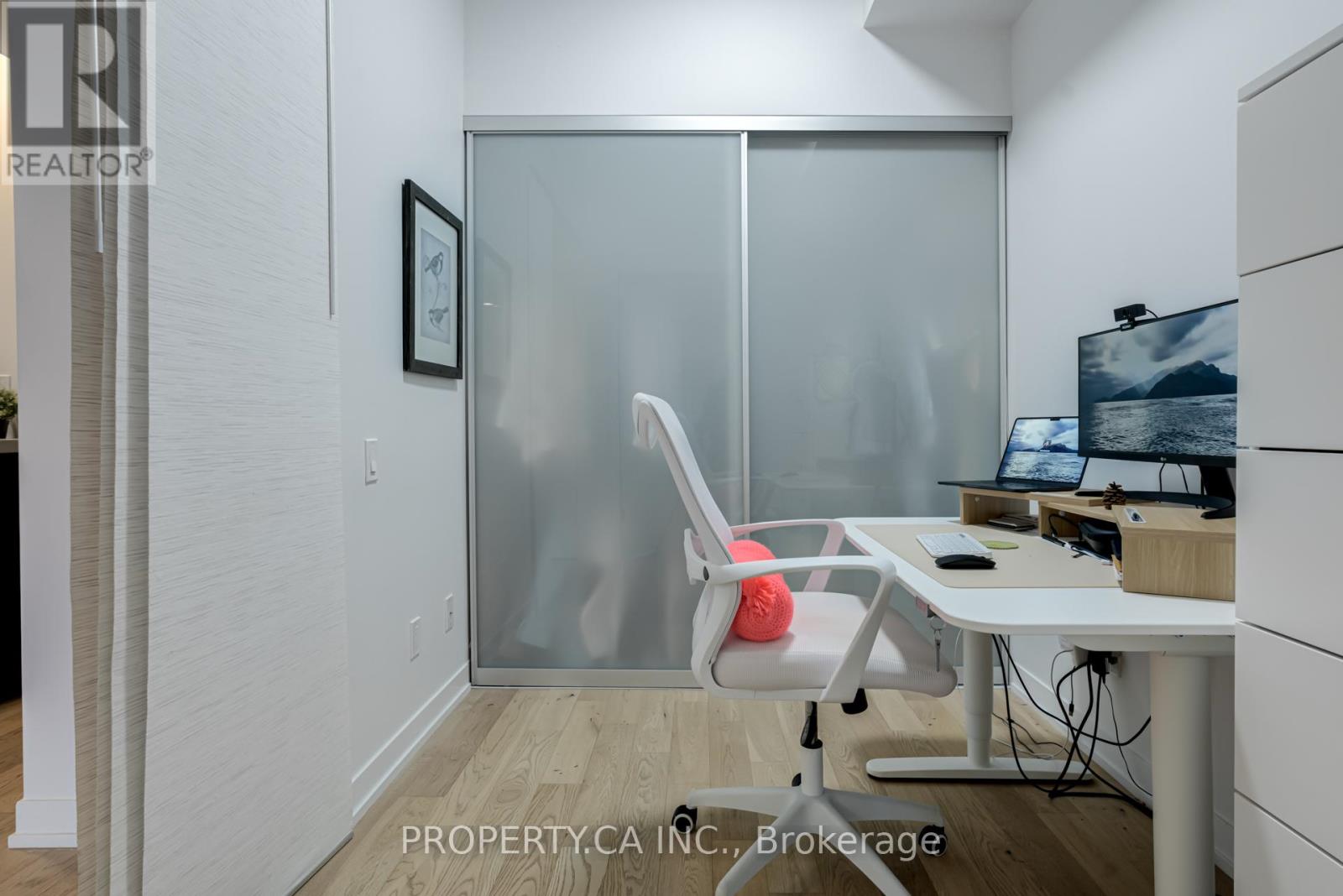 1111 - 560 King Street W, Toronto, Ontario  M5V 1M1 - Photo 12 - C13472258