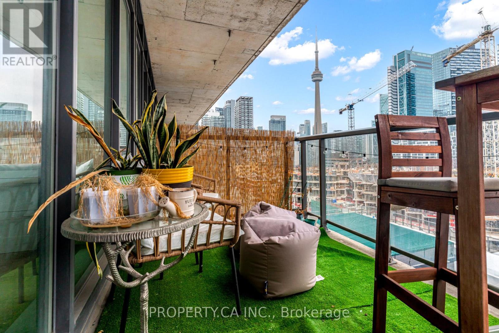 1111 - 560 King Street W, Toronto, Ontario  M5V 1M1 - Photo 15 - C13472258