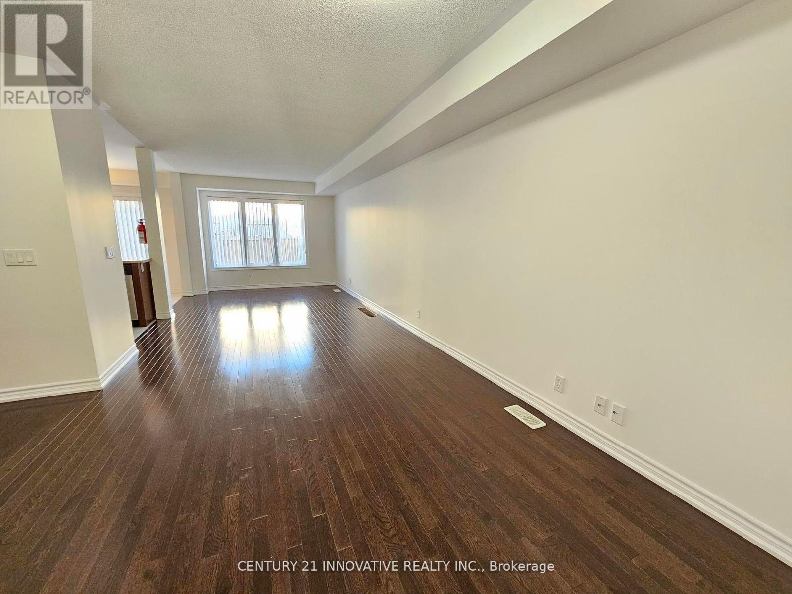 2469 Hill Rise Court, Oshawa, Ontario L1L 0J5 - Photo 2 - E13472246