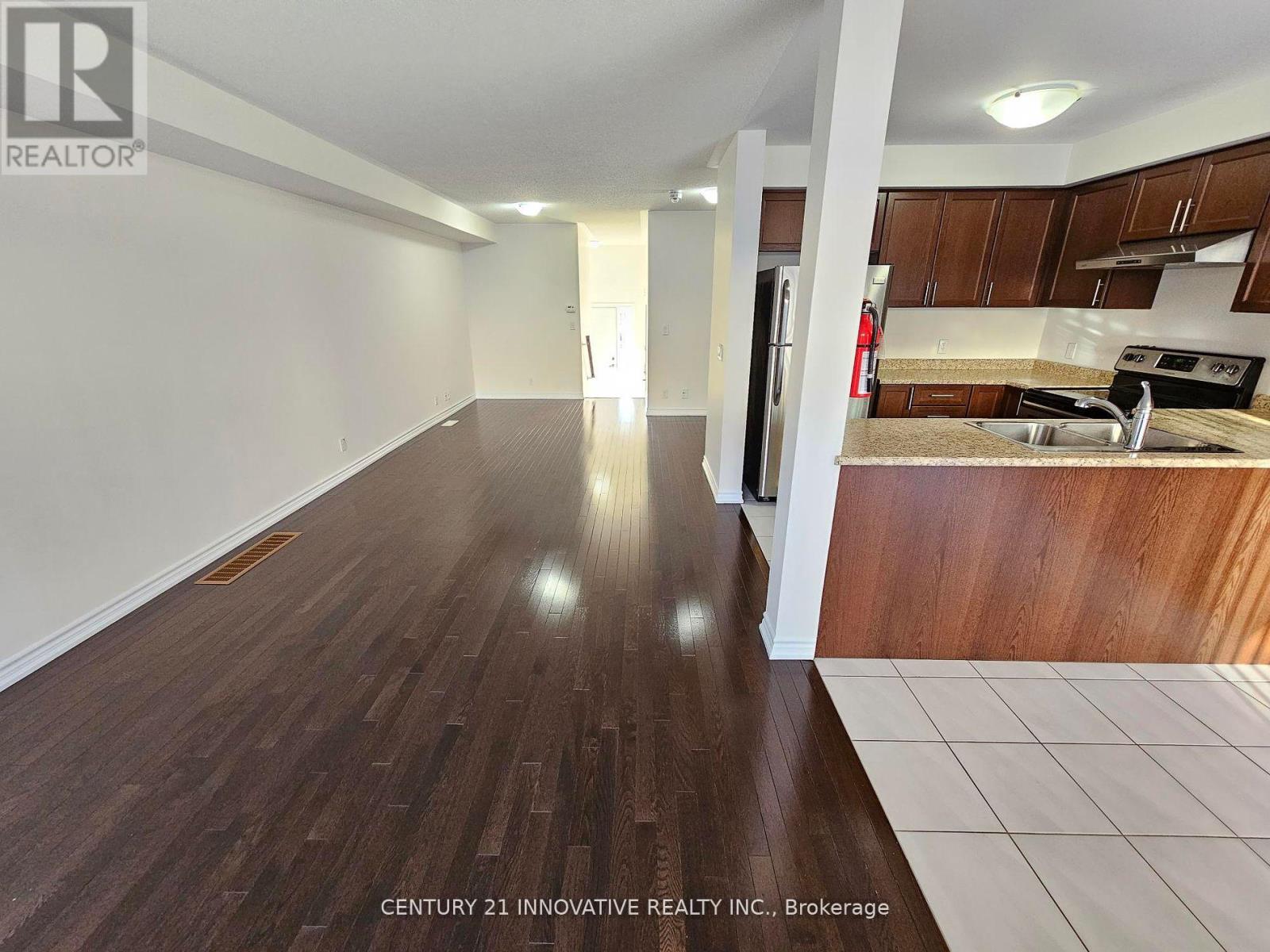 2469 Hill Rise Court, Oshawa, Ontario L1L 0J5 - Photo 3 - E13472246
