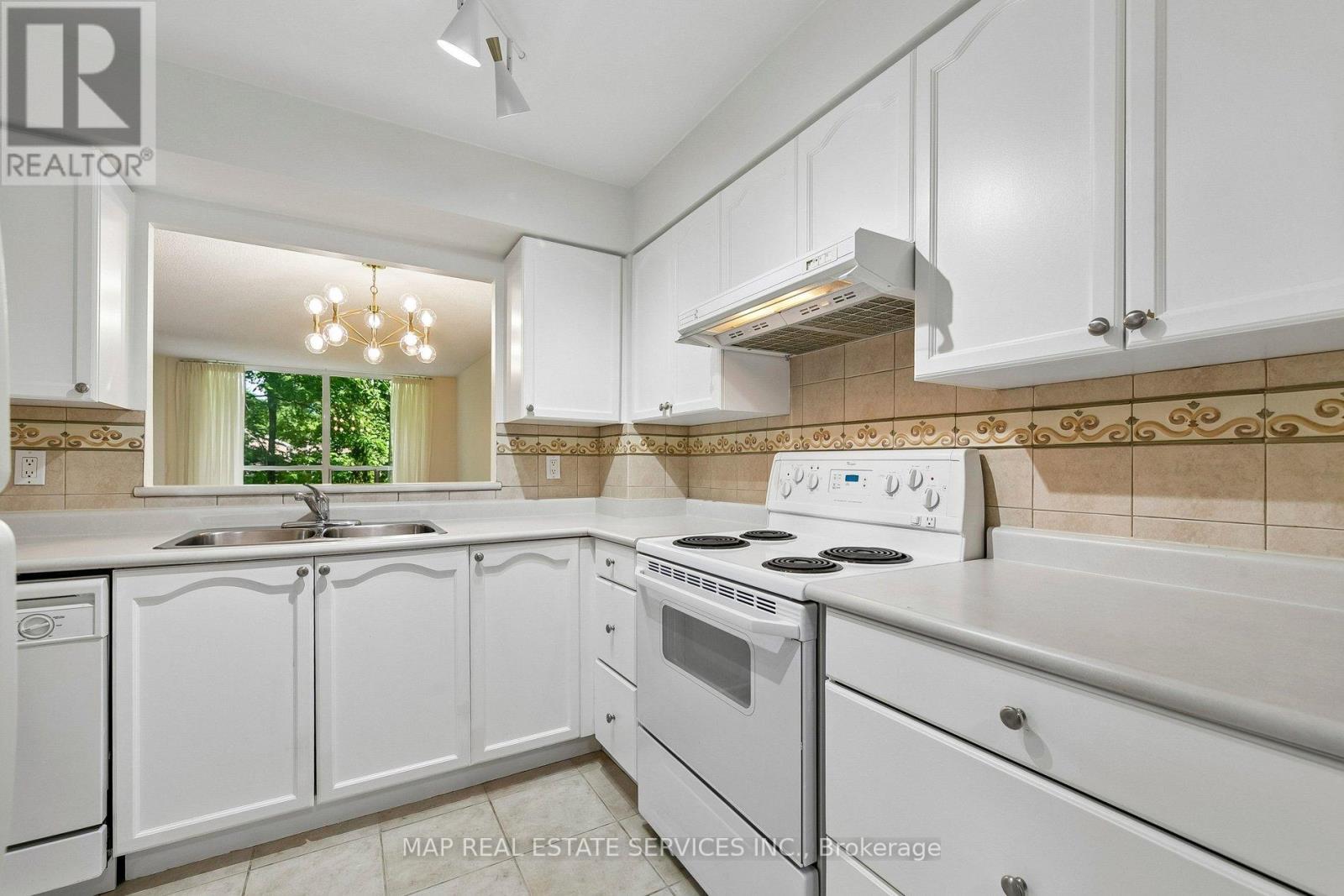 2206 - 100 Burloak Drive, Burlington, Ontario  L7L 6P6 - Photo 11 - W13472238