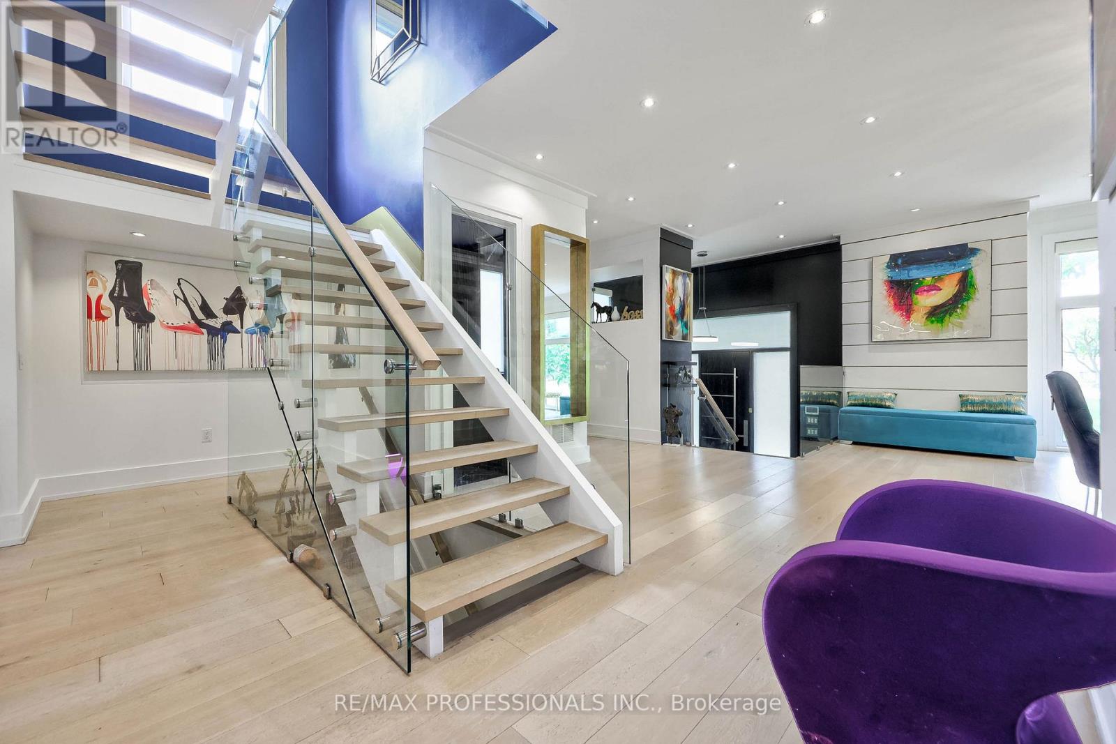29 Avon Park, Toronto, Ontario  M8Z 3X4 - Photo 11 - W13472178