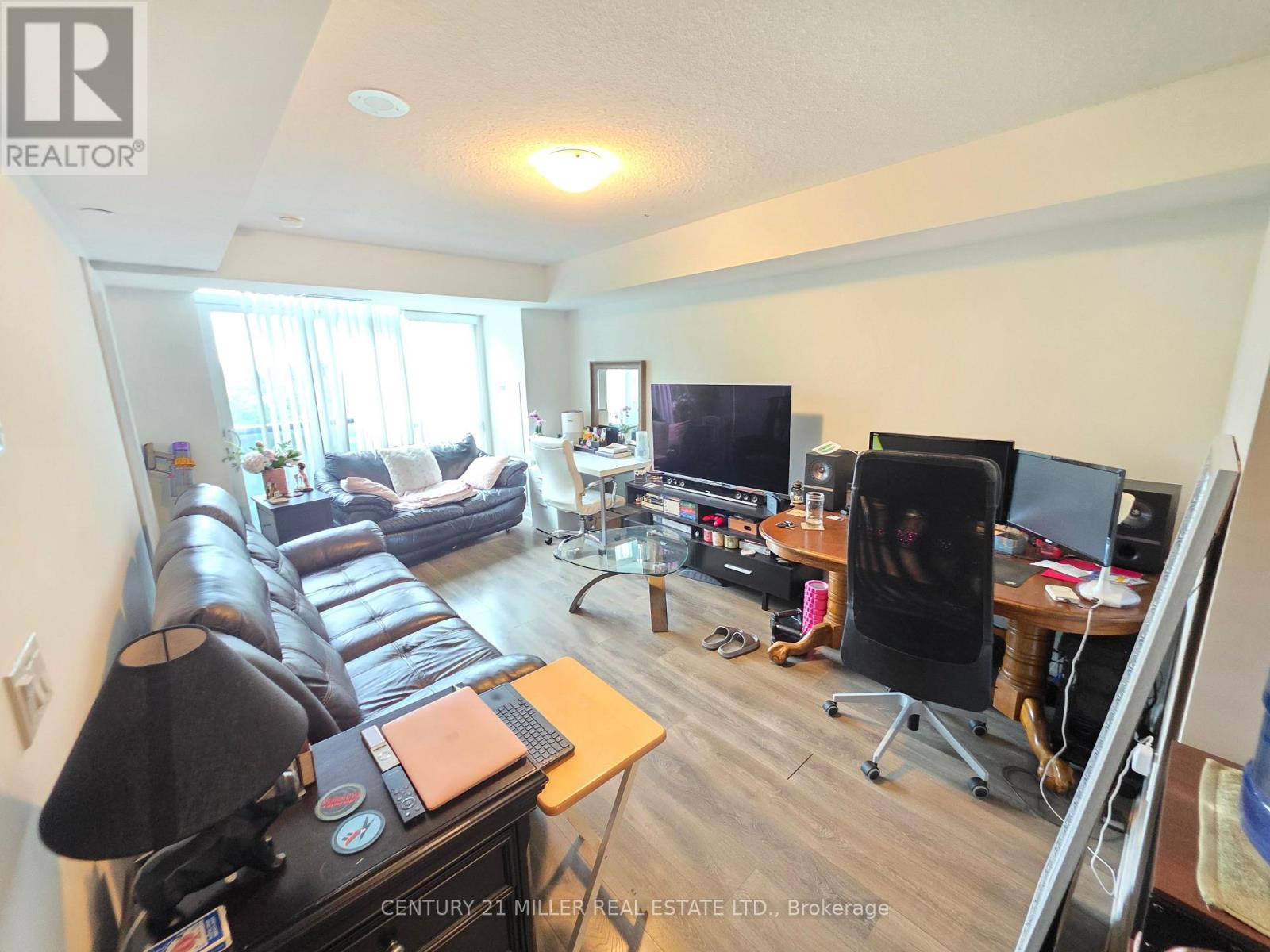2205 - 9 Valhalla Inn Road, Toronto, Ontario  M9B 0B2 - Photo 12 - W13472284