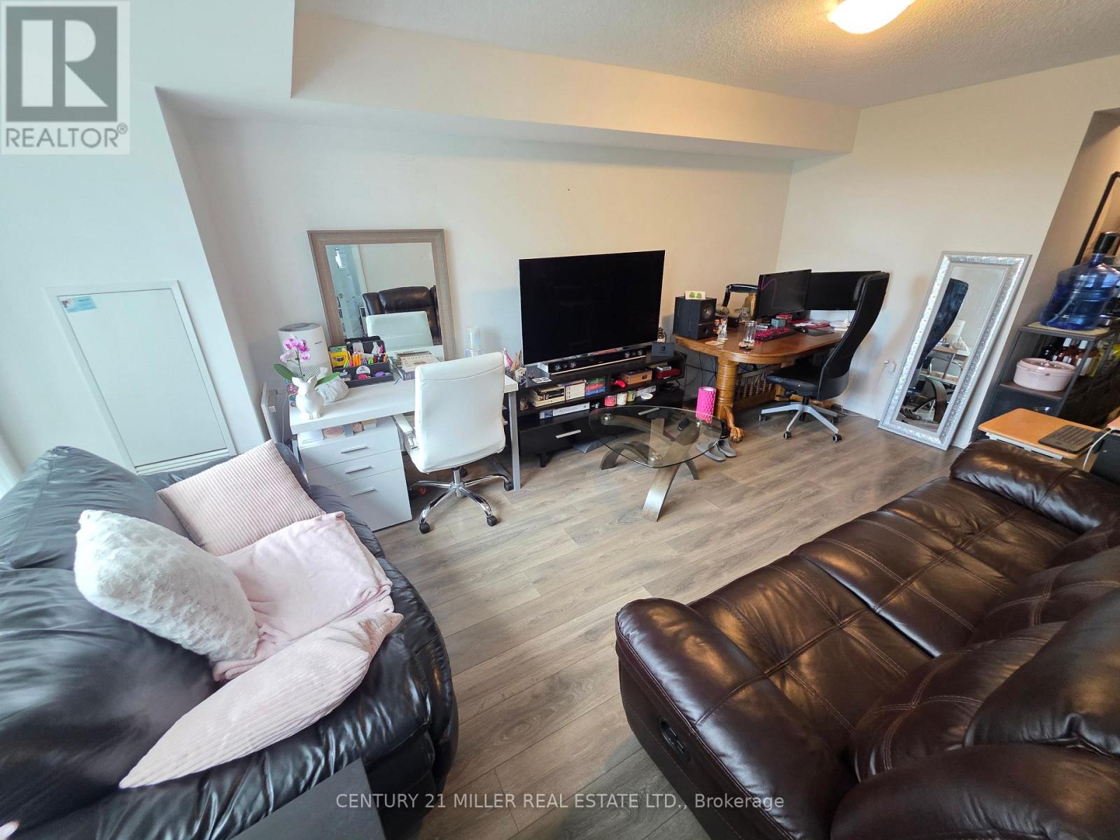 2205 - 9 Valhalla Inn Road, Toronto, Ontario  M9B 0B2 - Photo 14 - W13472284