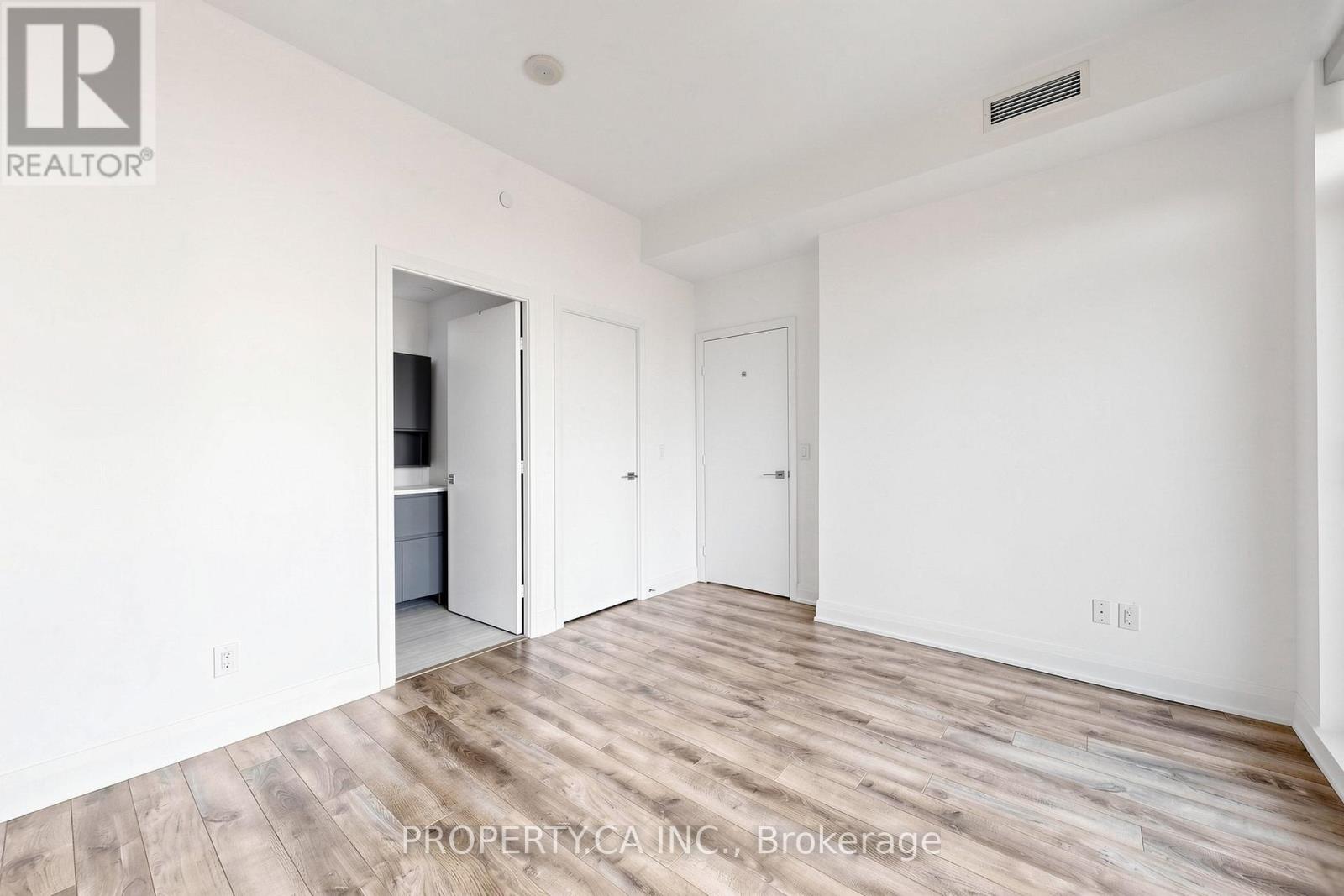 2203 - 36 Park Lawn Road, Toronto, Ontario  M8V 0E5 - Photo 16 - W13472278