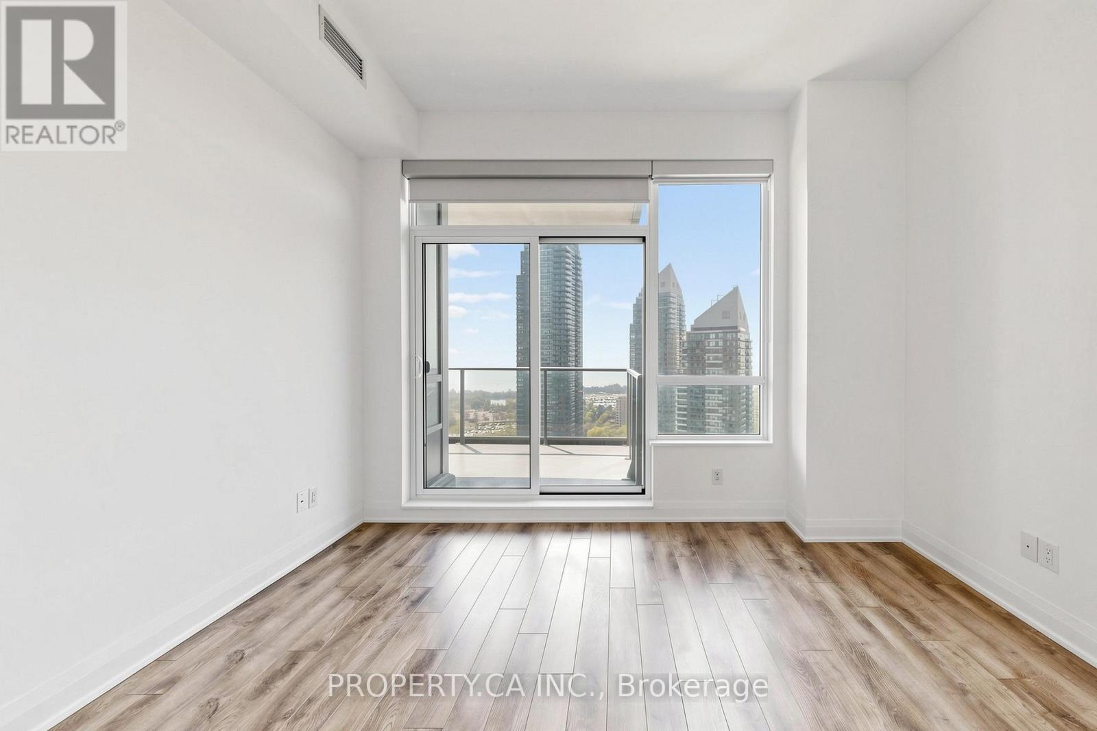 2203 - 36 Park Lawn Road, Toronto, Ontario  M8V 0E5 - Photo 14 - W13472278