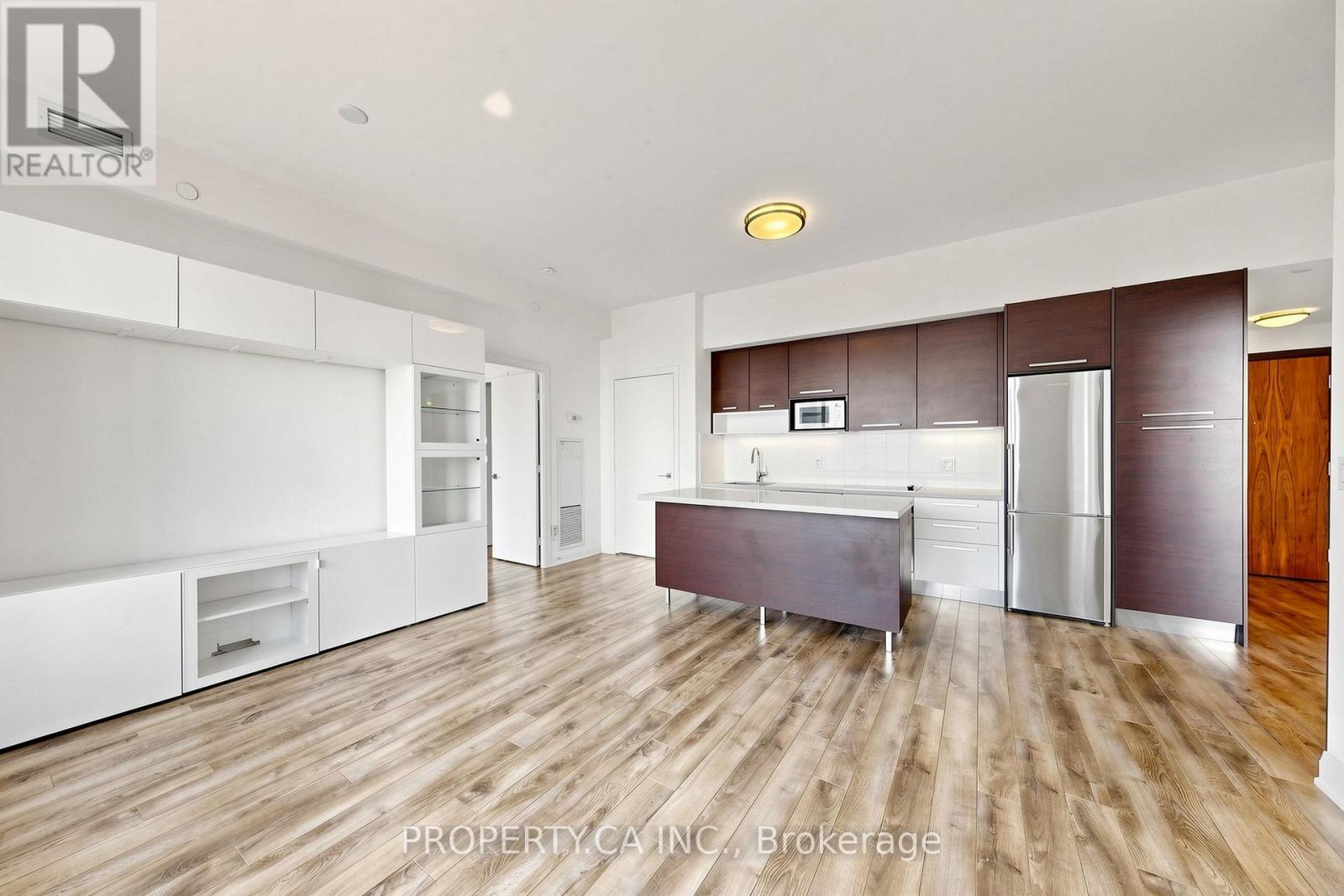 2203 - 36 Park Lawn Road, Toronto, Ontario  M8V 0E5 - Photo 9 - W13472278