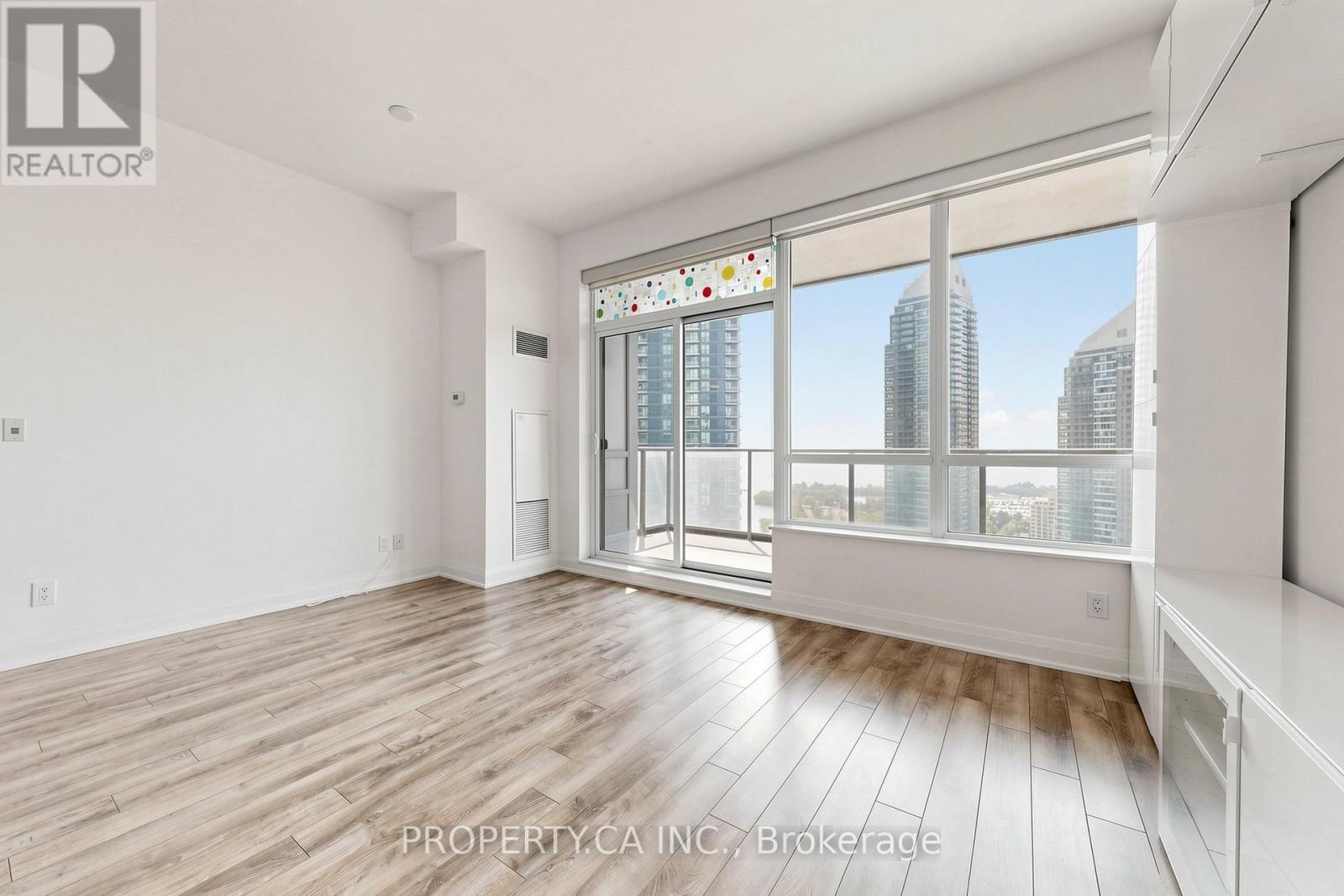 2203 - 36 Park Lawn Road, Toronto, Ontario  M8V 0E5 - Photo 7 - W13472278