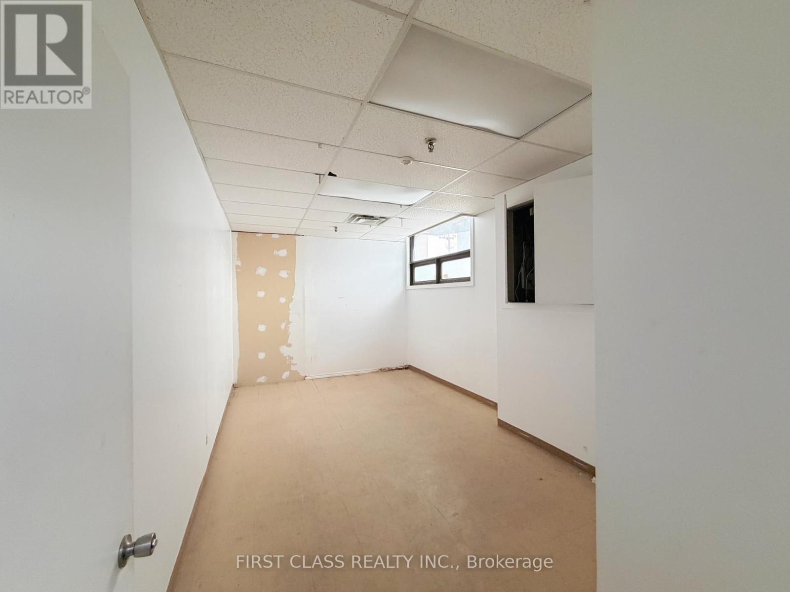 2 - 3 Carlaw Avenue, Toronto, Ontario  M4M 2R6 - Photo 15 - E12779934
