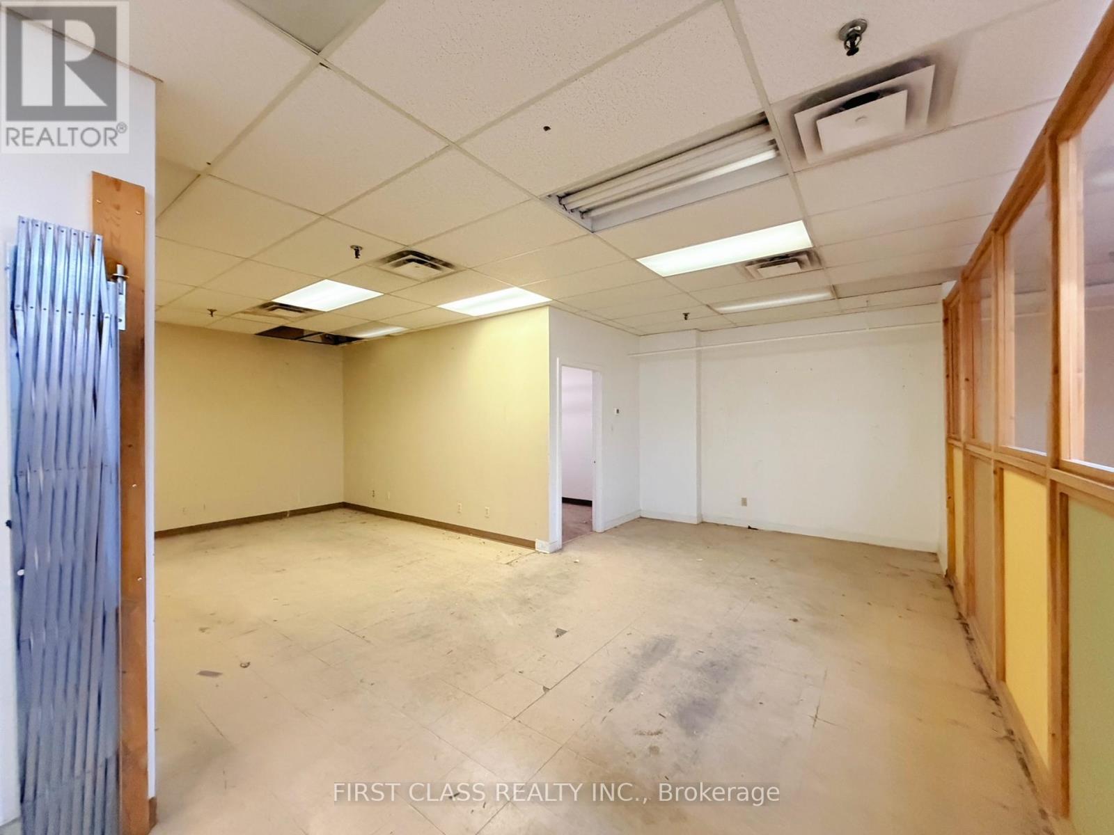 2 - 3 Carlaw Avenue, Toronto, Ontario  M4M 2R6 - Photo 17 - E12779934