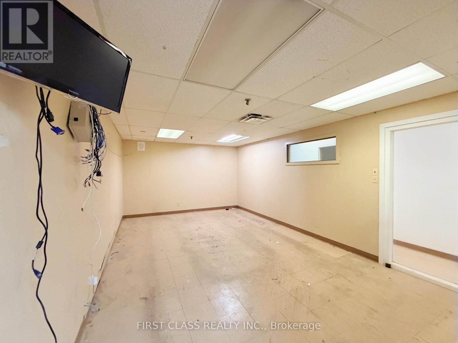 2 - 3 Carlaw Avenue, Toronto, Ontario  M4M 2R6 - Photo 21 - E12779934