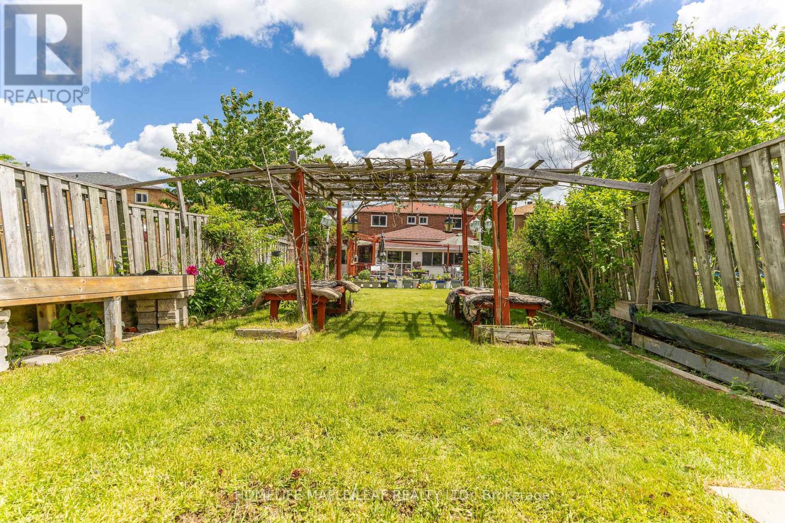 80 Whistling Hills Drive, Toronto, Ontario  M1V 2B7 - Photo 48 - E13472302