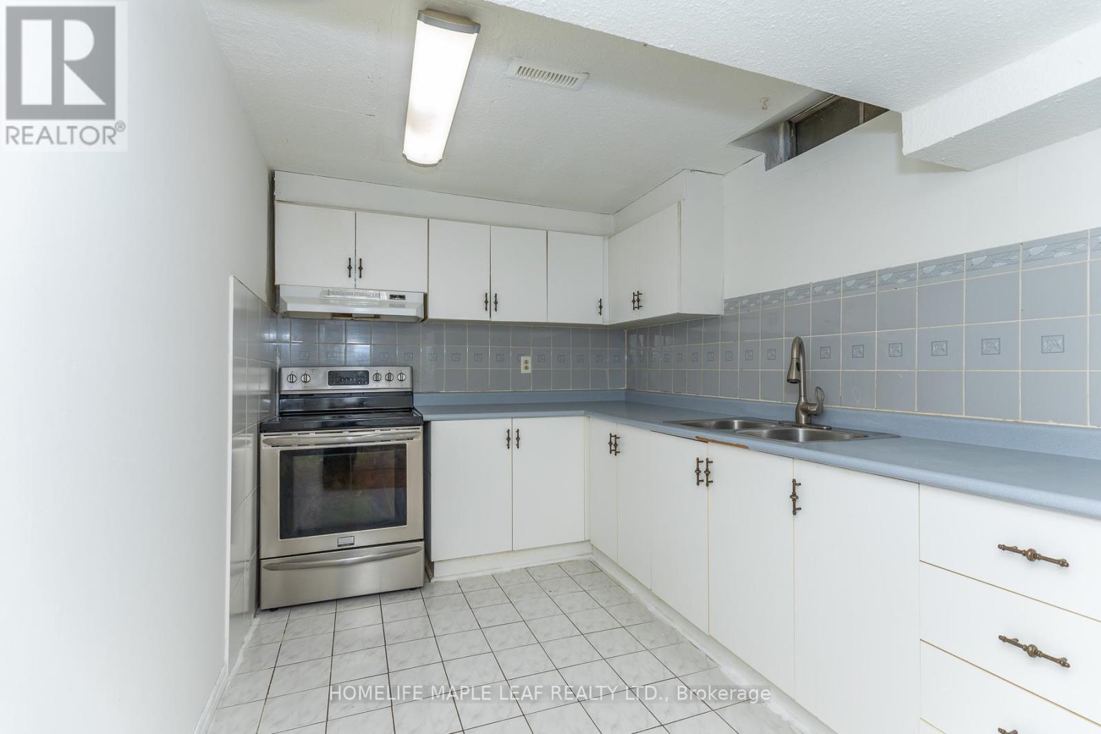 80 Whistling Hills Drive, Toronto, Ontario  M1V 2B7 - Photo 45 - E13472302