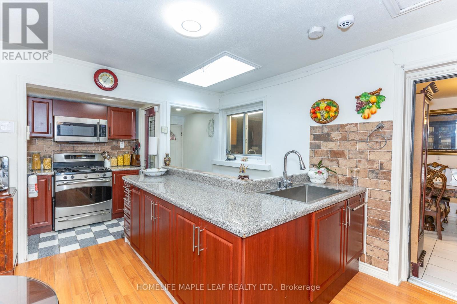 80 Whistling Hills Drive, Toronto, Ontario  M1V 2B7 - Photo 24 - E13472302