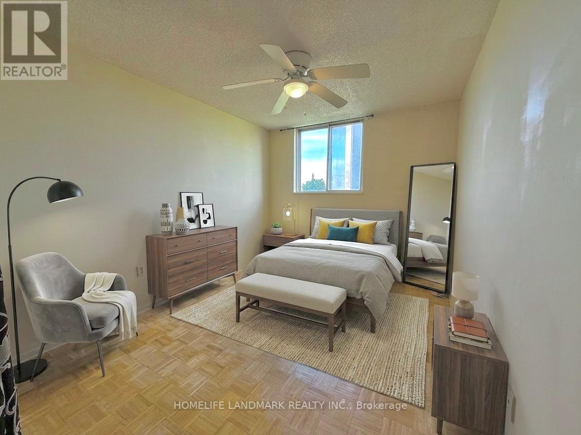 506 - 200 Lotherton Pathway, Toronto, Ontario  M6B 2G9 - Photo 2 - W13236686