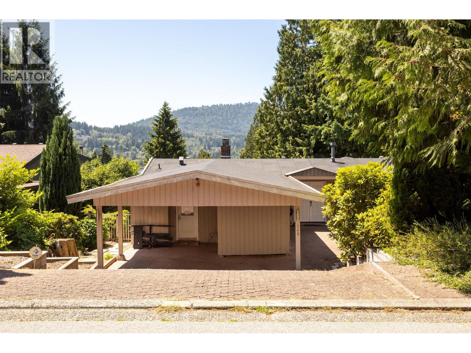 148 Roe Drive, Port Moody, British Columbia  V3H 3M8 - Photo 2 - R3137405