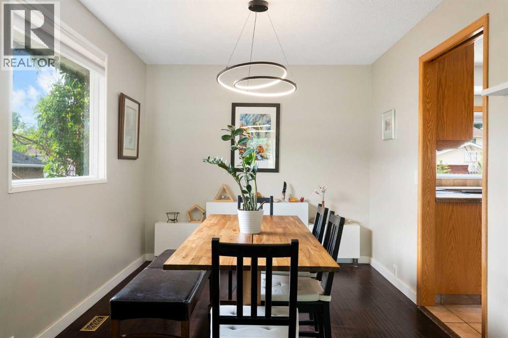 5431 Silverdale Drive NW, Calgary, Alberta  T3B 3M9 - Photo 9 - A2322846
