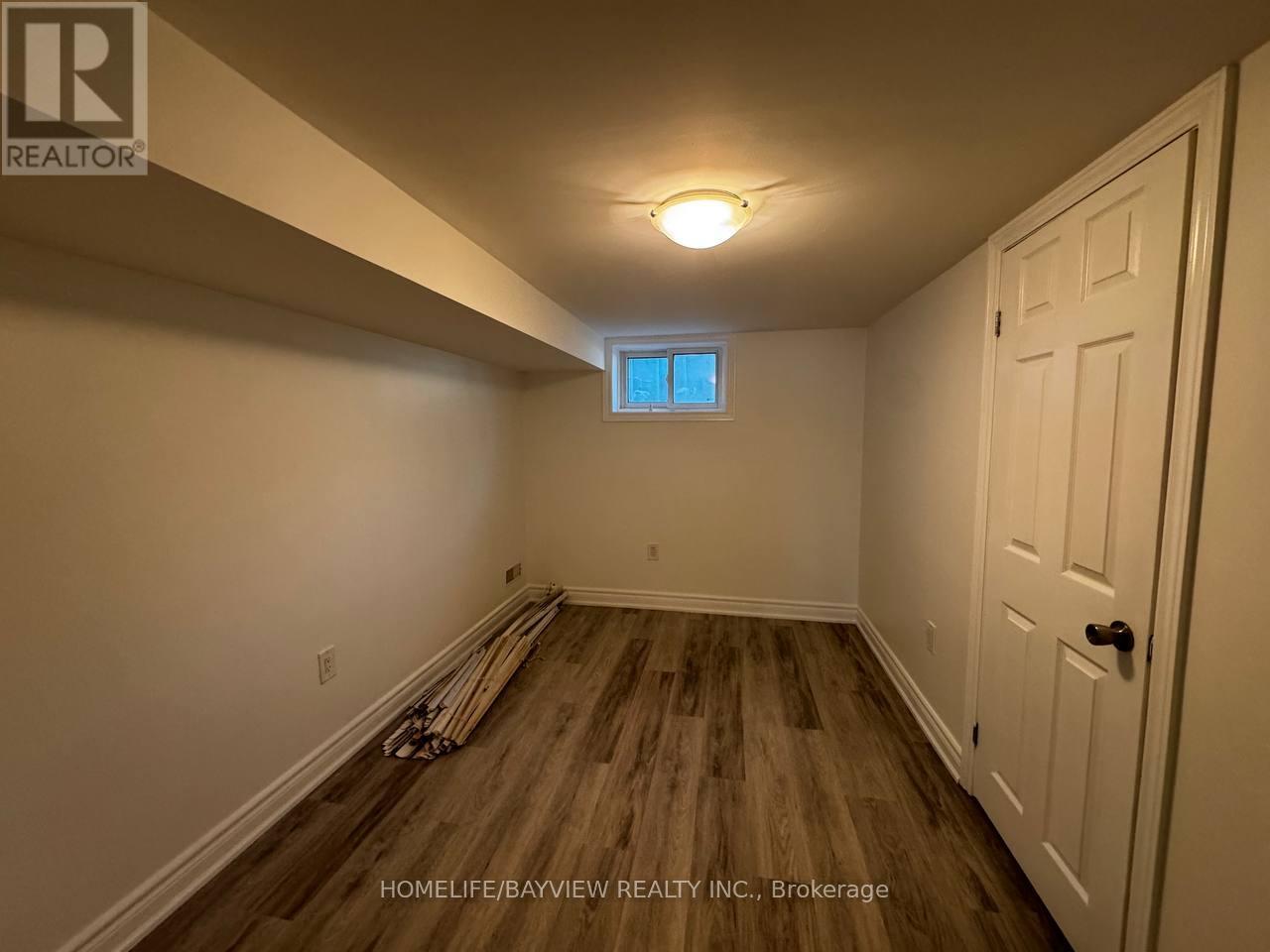 Basement - 255 Penn Avenue, Newmarket, Ontario  L3Y 2S4 - Photo 10 - N12999260