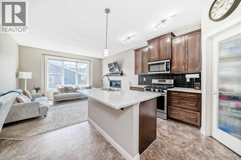176 Evanspark Gardens, Calgary, Alberta  T3P 0G7 - Photo 5 - A2321383