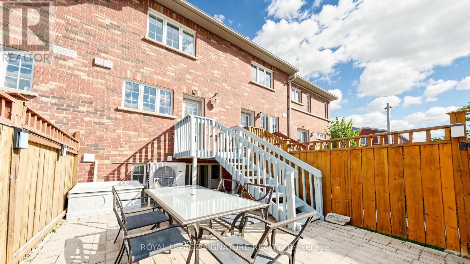 383 White's Hill Avenue, Markham, Ontario  L6B 0J4 - Photo 15 - N13460144