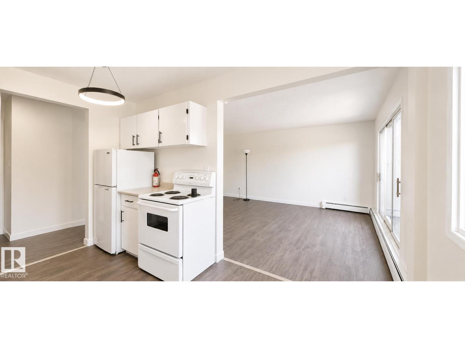 11907 81 St Nw, Edmonton, Alberta  T5B 2S7 - Photo 12 - E4495003