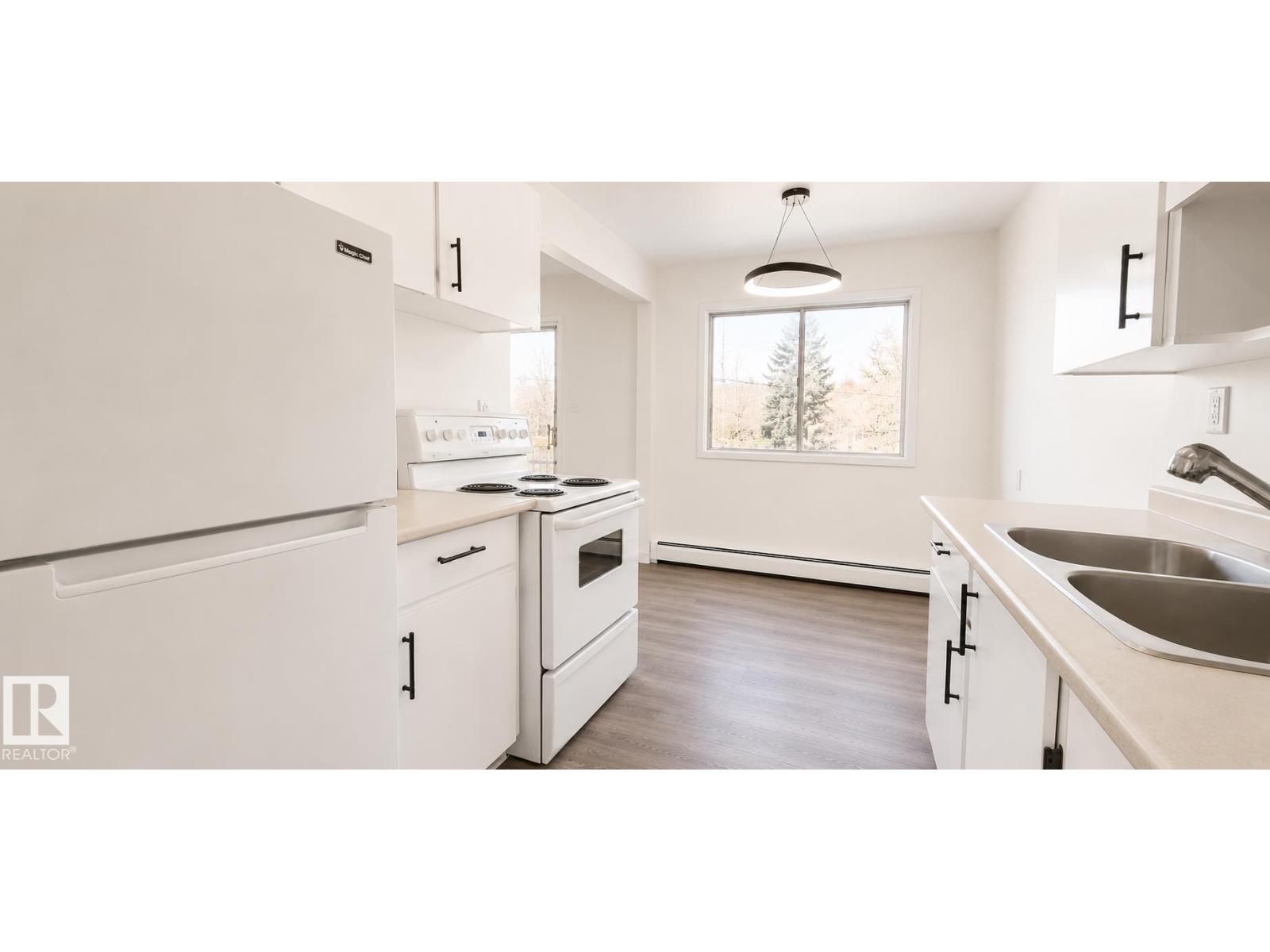 11907 81 St Nw, Edmonton, Alberta  T5B 2S7 - Photo 15 - E4495003